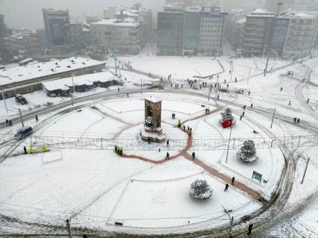 İstanbul'dan kar manzaraları