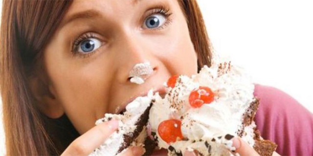 Evde tatlı krizlerine son veren 12 etkili öneri! İşte sağlıklı tatlı tarifleri