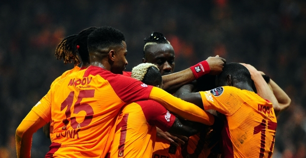 Galatasaray evindeki yenilmemezliğini 30’a çıkardı
