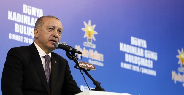 Cumhurbaşkanı Erdoğan: “Aile yapımızı sarsmaya yönelik saldırılar altındayız”
