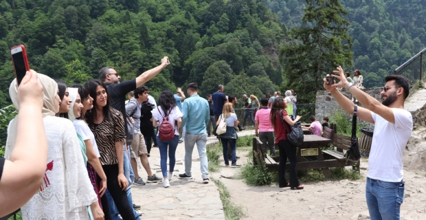 Bayram tatilinde Rize’ye turist akını