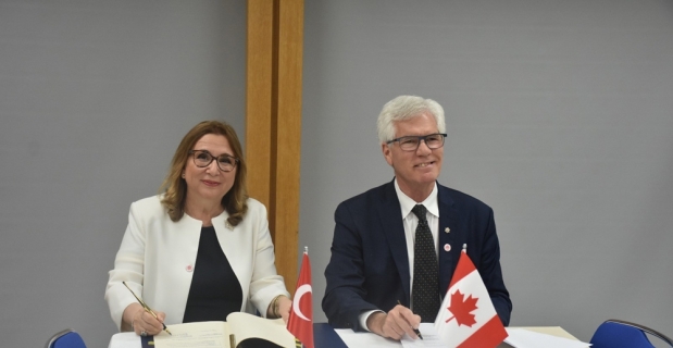 G20’de Türkiye-Kanada iş birliği
