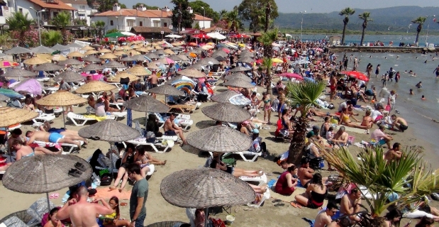 ‘Sakin Kent’te adım atacak yer yok