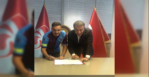 Trabzonspor, Yusuf Sarı ile 3 yıllık sözleşme imzaladı 