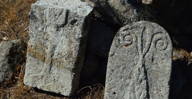Bursa’da yüzlerce yıllık koç başlı mezar taşı bulundu