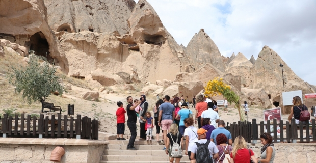 Selime Katedrali turistlerin ilgi odağı