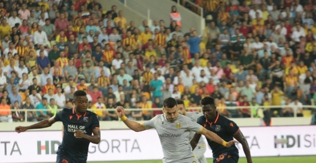 Süper Lig: Yeni Malatyaspor: 3 - Medipol Başakşehir: 0 (Maç sonucu)