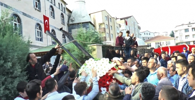 Barış Pınarı şehidi Kocaeli’de son yolculuğuna uğurlandı