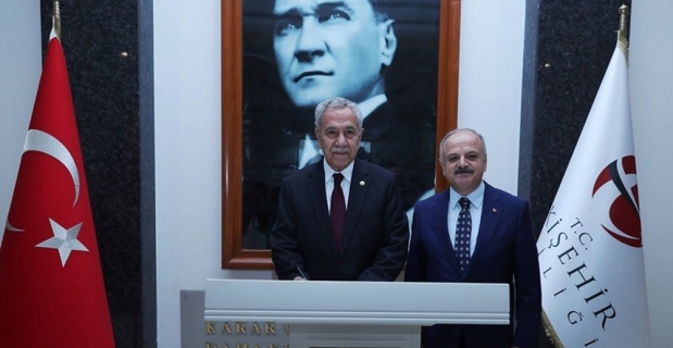 Bülent Arınç; "Güvenlik Konseyinin kınama kararı alması bizi ilgilendirmez"