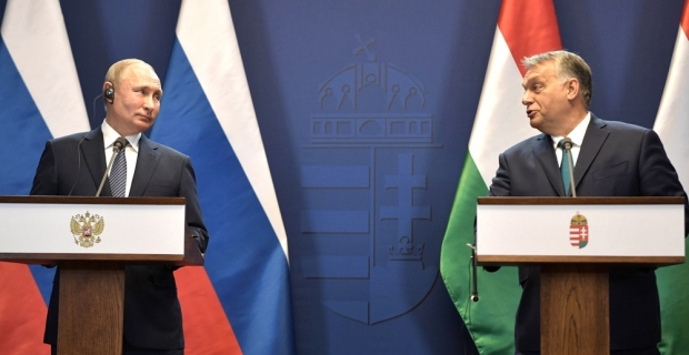 Macaristan’a giden Putin, Türk Akımı projesini görüştü