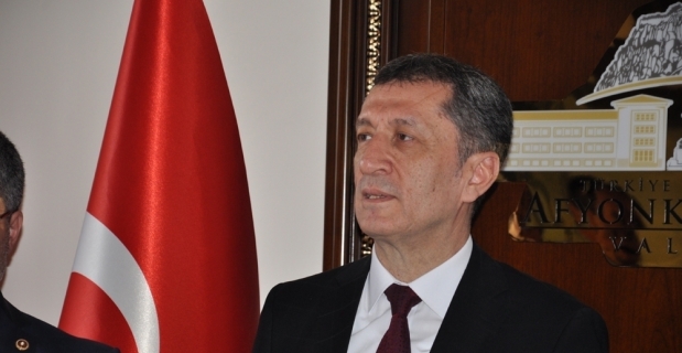 Milli Eğitim Bakanı Selçuk: “Eğitim öğretimdeki aksaklıklar üzerinde çalışmalar yürütülüyor”