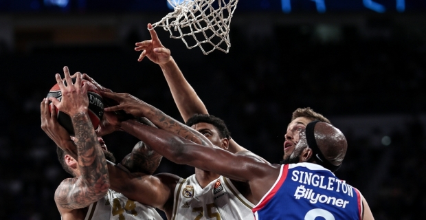 THY Euroleague: Anadolu Efes: 76 - Real Madrid: 60