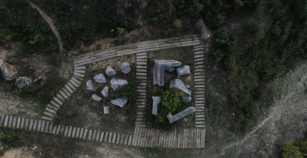 2200 yıllık kral mezarının hali içler acısı