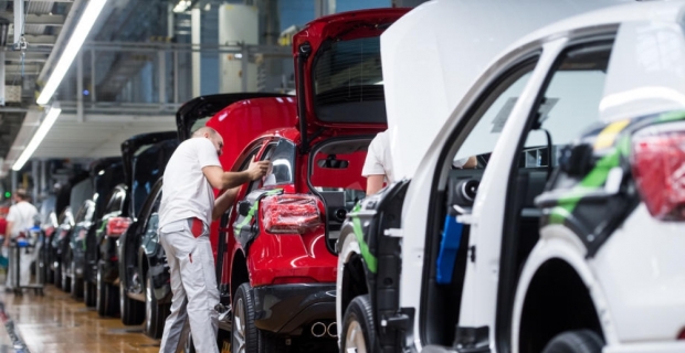 Alman otomotiv devi Audi, 9 bin 500 kişiyi işten çıkaracak