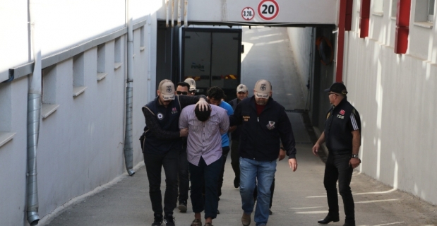 Eylem hazırlığındaki DEAŞ’lı 4 kardeş tutuklandı