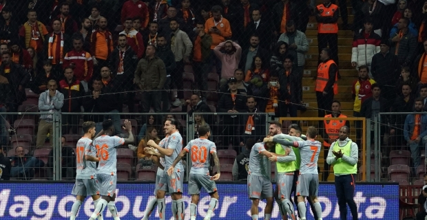 Galatasaray - Medipol Başakşehir karşılaşmasından notlar