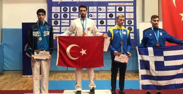 İşitme engelli milli sporcu Ahmet Hakan Tuna, Avrupa şampiyonu oldu