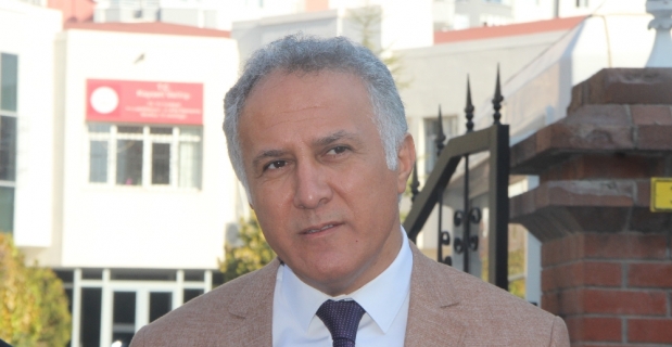 Mahmut Şahin, engelli gencin darp edilmesi sonrası açığa alınanlara destek verdi