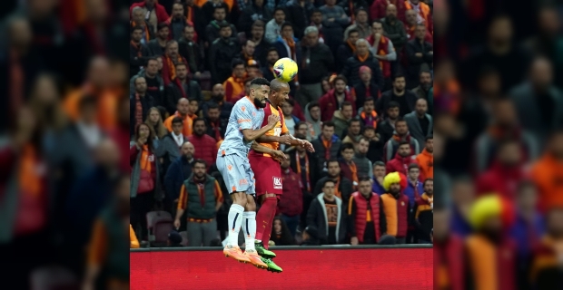 Medipol Başakşehir, Galatasaray’ı tek golle yendi