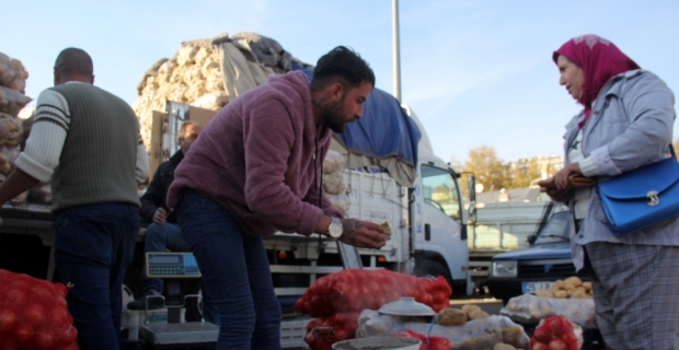 Patates, soğan bu sene çok, rağbet az