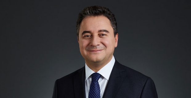 DEVA Partisi Genel Başkanı Ali Babacan sahaya iniyor