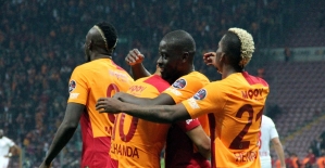 Galatasaray Antalyaspor'a kükredi geçti: 5-0