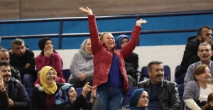 TOKİ'nin 100 Bin Yeni Sosyal Konut Projesi’nin ilk kura töreni İzmir Karabağlar’da yapıldı