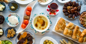 Ramazan'da iftar ve sahurda eksik etmemeniz gereken 5 besin!