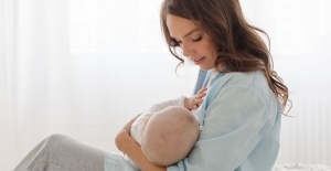 Yeni doğan bebeklerde cilt bakımı nasıl olmalı? Şampuan seçimi neye göre yapılmalı?