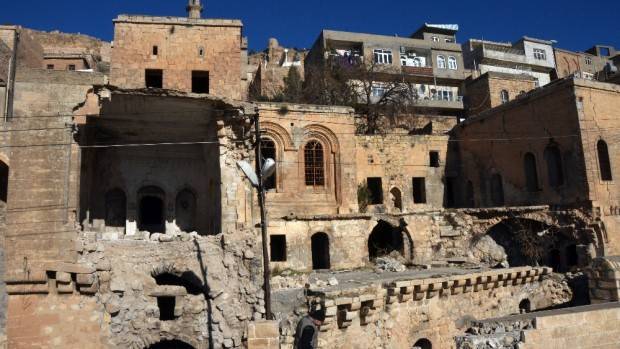 Mardin’de ‘tarih’ yıkılıyor