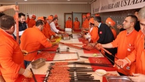 Kebabını öğrenmek için Adana’ya geldiler